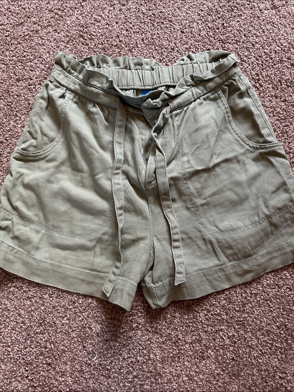 Old Navy Olive Drawstring Paperbag Waist Shorts, Size M